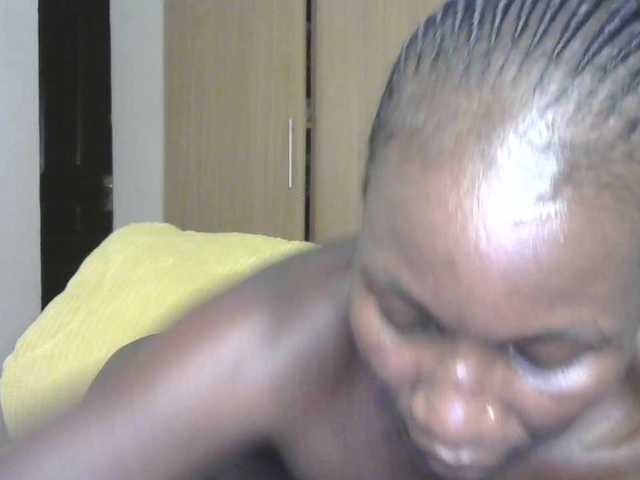 BradBubble live cam on BongaCams