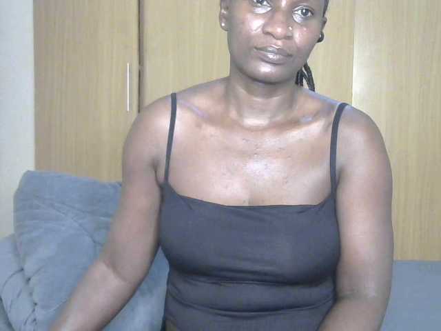 BradBubble live cam on BongaCams