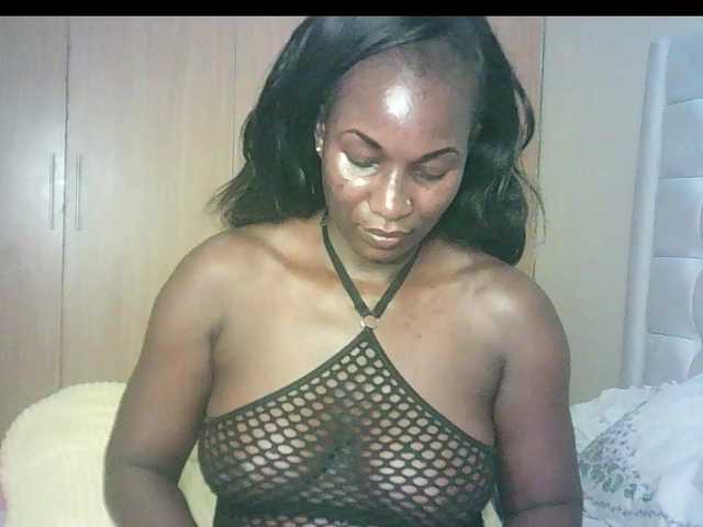 BradBubble live cam on BongaCams