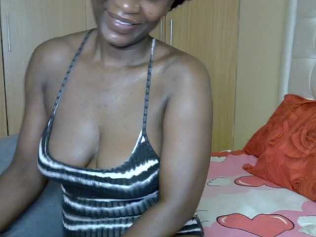BradBubble, live now on BongaCams
