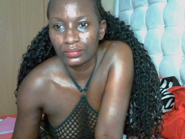 BradBubble live cam on BongaCams