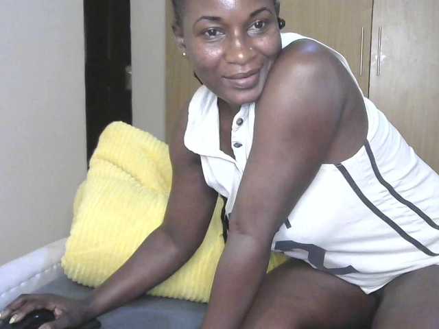 BradBubble live cam on BongaCams