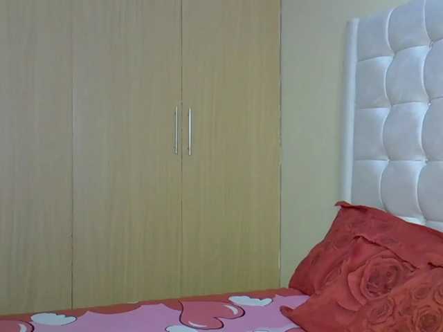BradBubble live cam on BongaCams