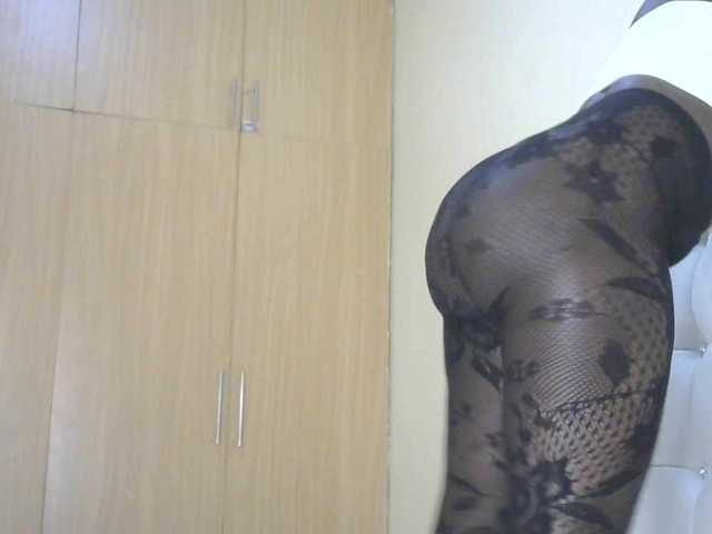 BradBubble live cam on BongaCams