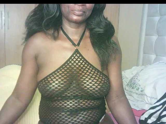 BradBubble live cam on BongaCams