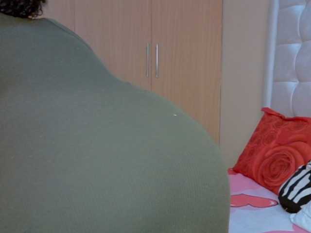 BradBubble, live now on BongaCams