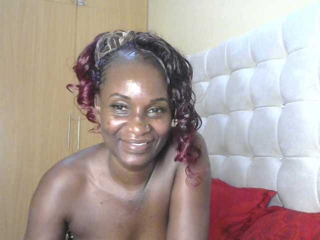 BradBubble live cam on BongaCams
