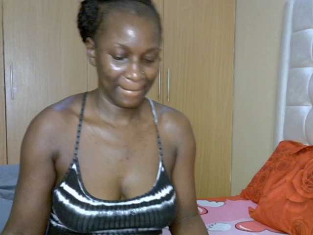 BradBubble, en directo ahora en BongaCams