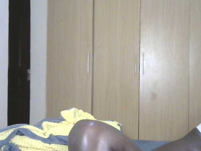 BradBubble live cam on BongaCams
