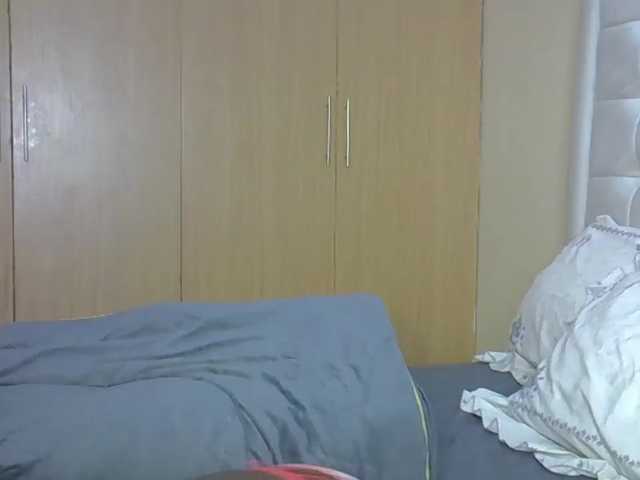 BradBubble live cam on BongaCams
