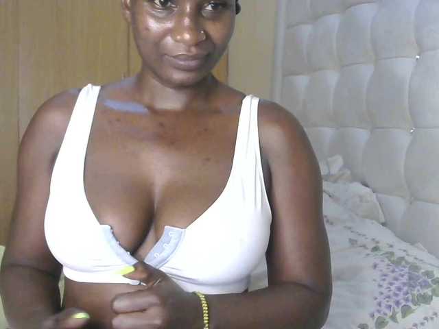 BradBubble live cam on BongaCams