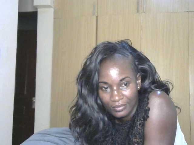 BradBubble live cam on BongaCams