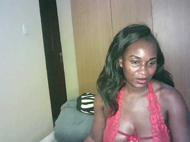 BradBubble live cam on BongaCams