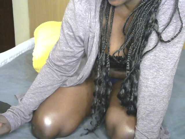 BradBubble live webcam show