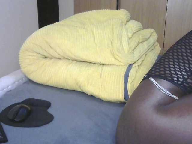 BradBubble live cam on BongaCams