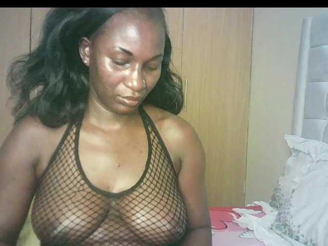 BradBubble live cam on BongaCams