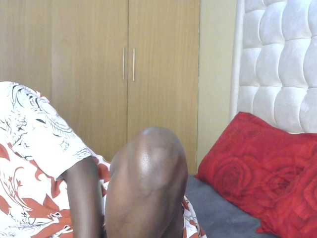 BradBubble live cam on BongaCams