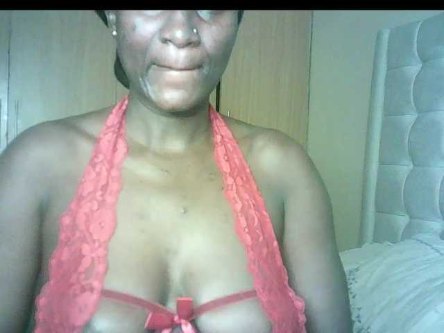 BradBubble live cam on BongaCams