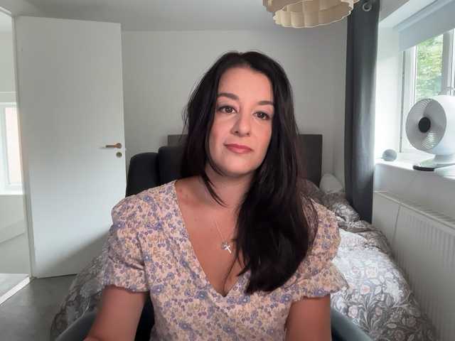 magicinabox live cam on BongaCams