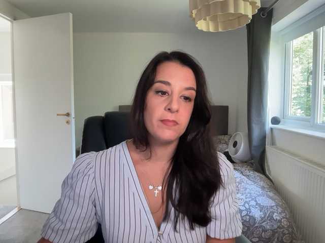 magicinabox live cam on BongaCams