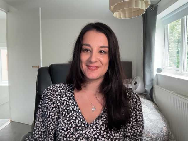 magicinabox live cam on BongaCams