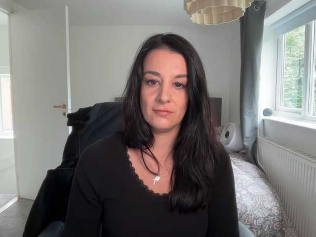 magicinabox live cam on BongaCams