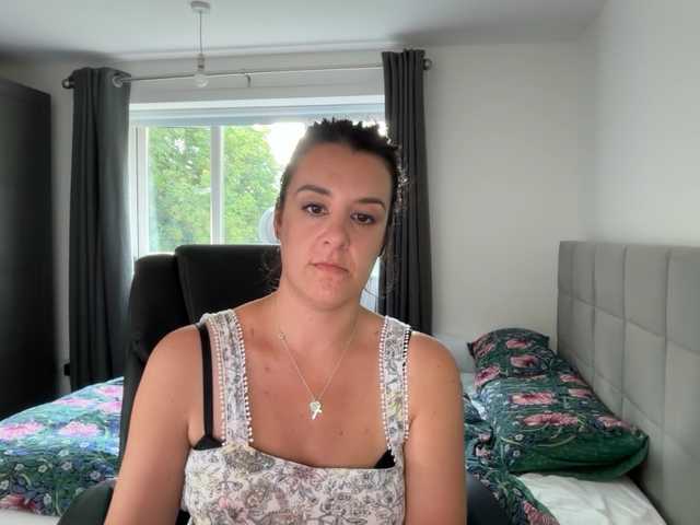 magicinabox live cam on BongaCams