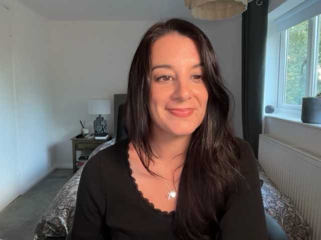 magicinabox live cam on BongaCams