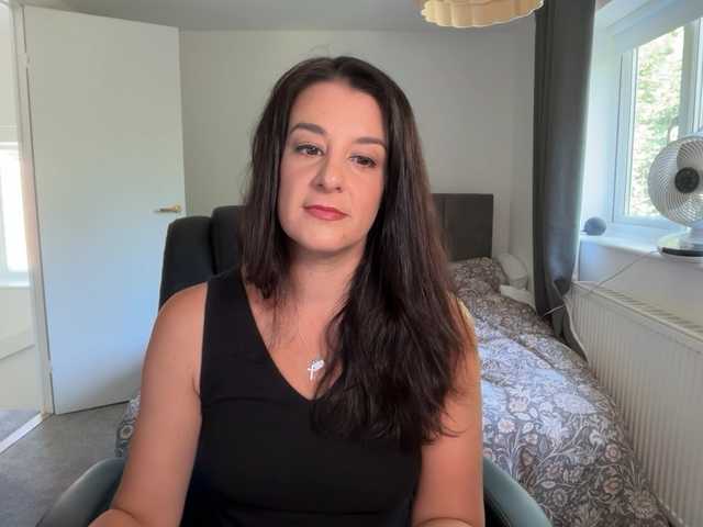 magicinabox live cam on BongaCams