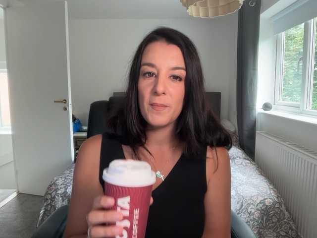 magicinabox live cam on BongaCams