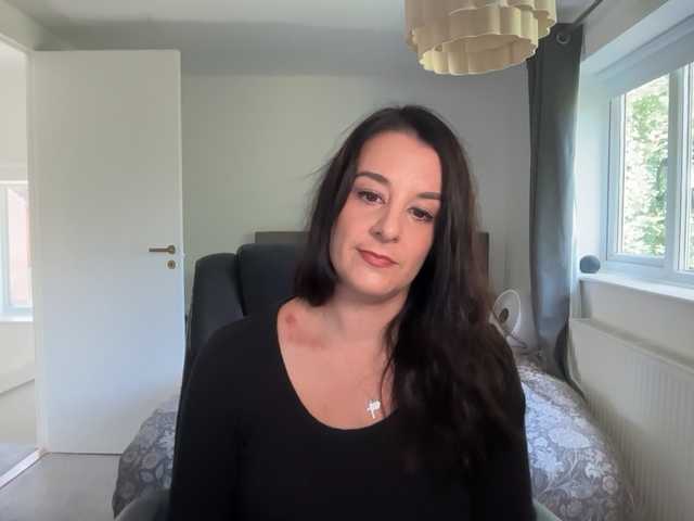magicinabox live cam on BongaCams