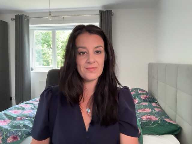 magicinabox live cam on BongaCams