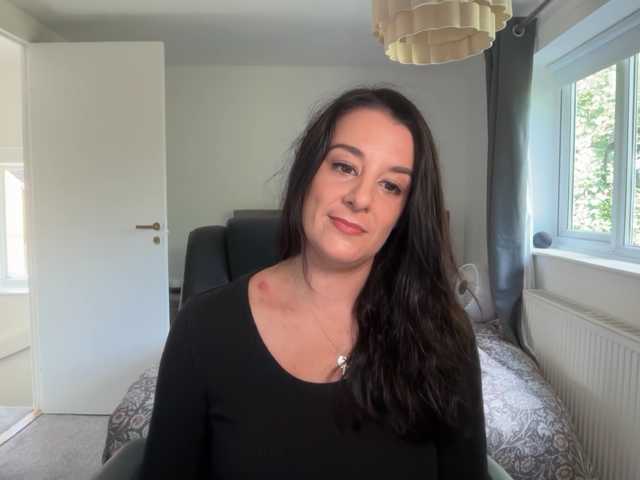 magicinabox live cam on BongaCams