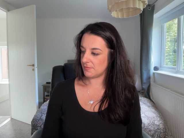 magicinabox live cam on BongaCams