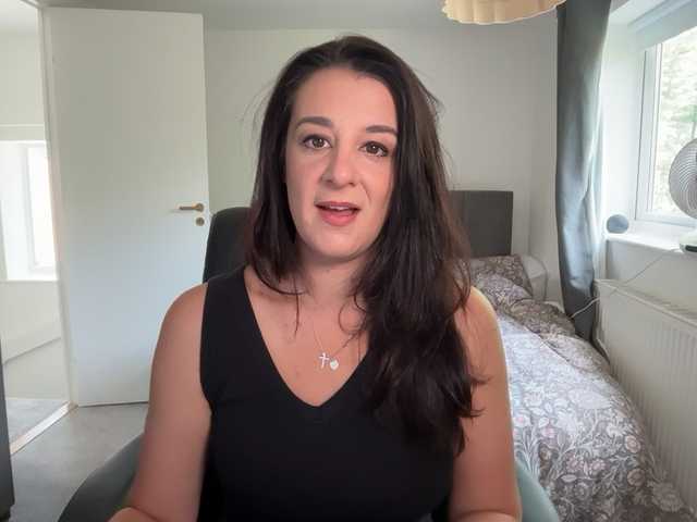 magicinabox live cam on BongaCams