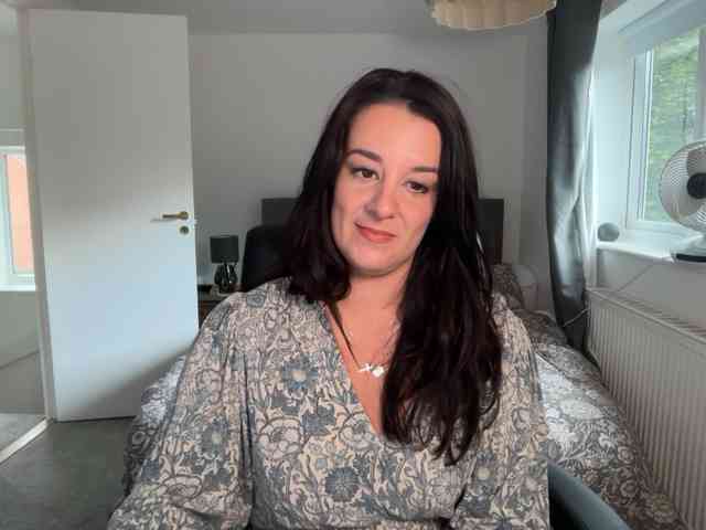 magicinabox Live Webcam on BongaCams