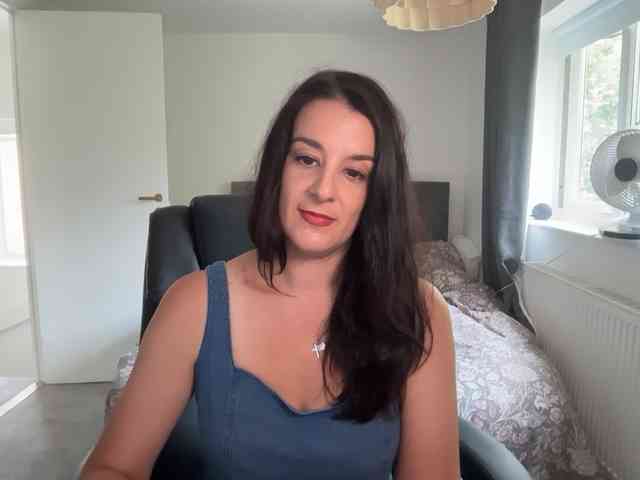 magicinabox Live Webcam on BongaCams