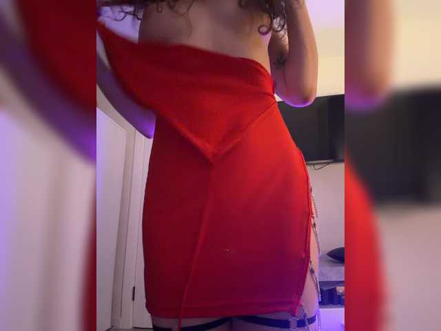 FeeBee live cam on BongaCams