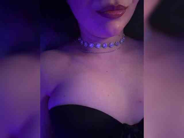 FeeBee Sex Cam Show
