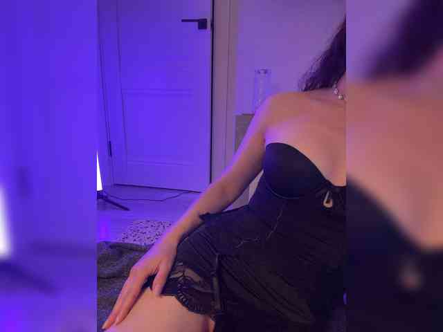 FeeBee Sex Cam Show