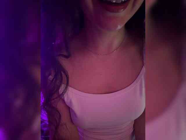 FeeBee Sex Cam Show