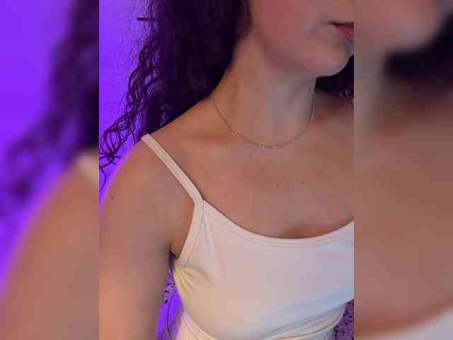 FeeBee Sex Cam Show