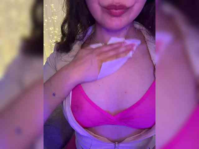 FeeBee Sex Cam Show