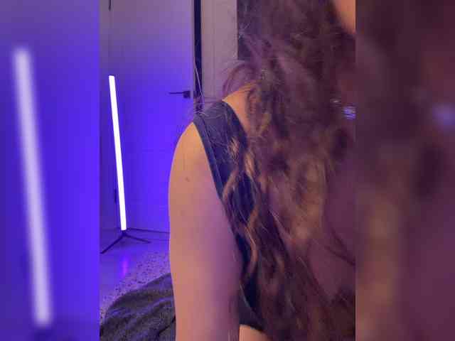 FeeBee Sex Cam Show