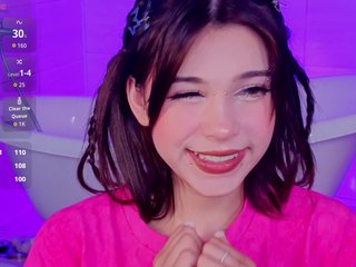 CoralineJones Porn Show