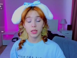 CoralineJones Porn Show