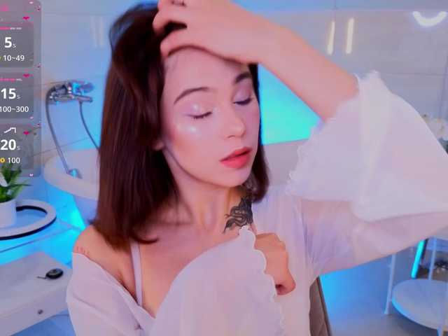 coralinejones cam belle