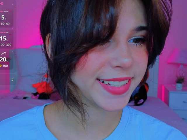 эросцена CoralineJones
