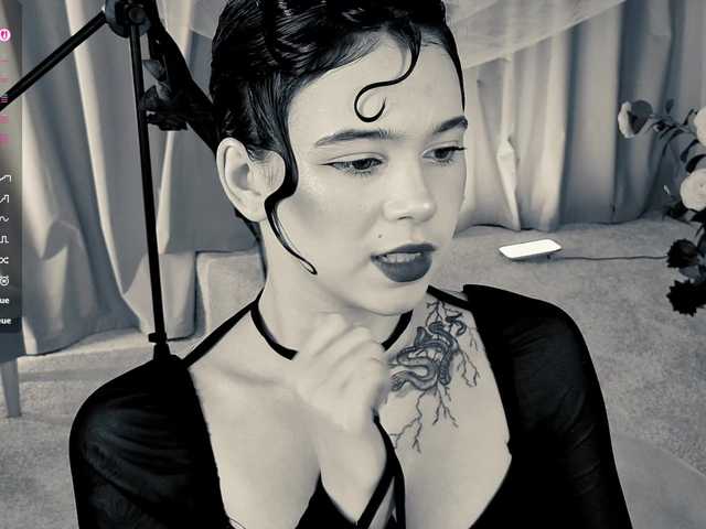 CoralineJones