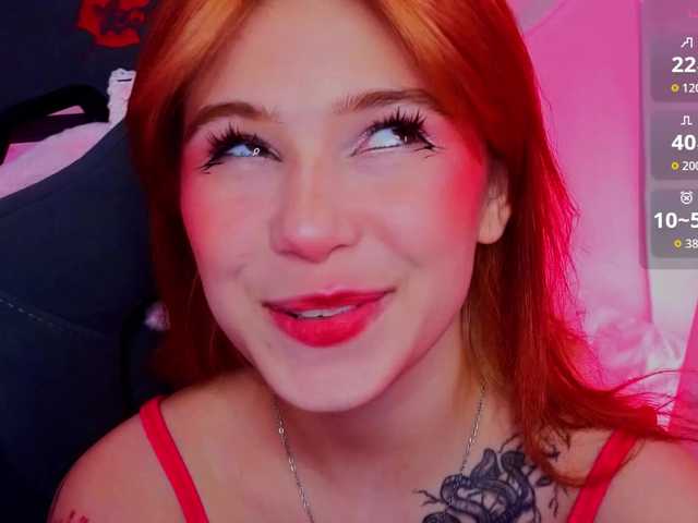 CoralineJones's BongaCams show and profile